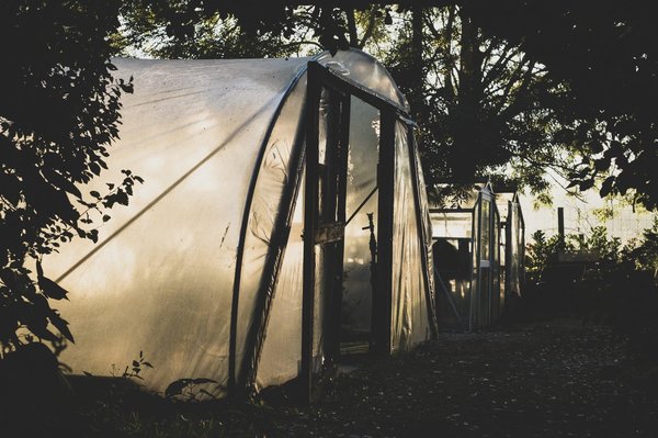 Choisir un tunnel de stockage agricole : Les critères à prendre en compte